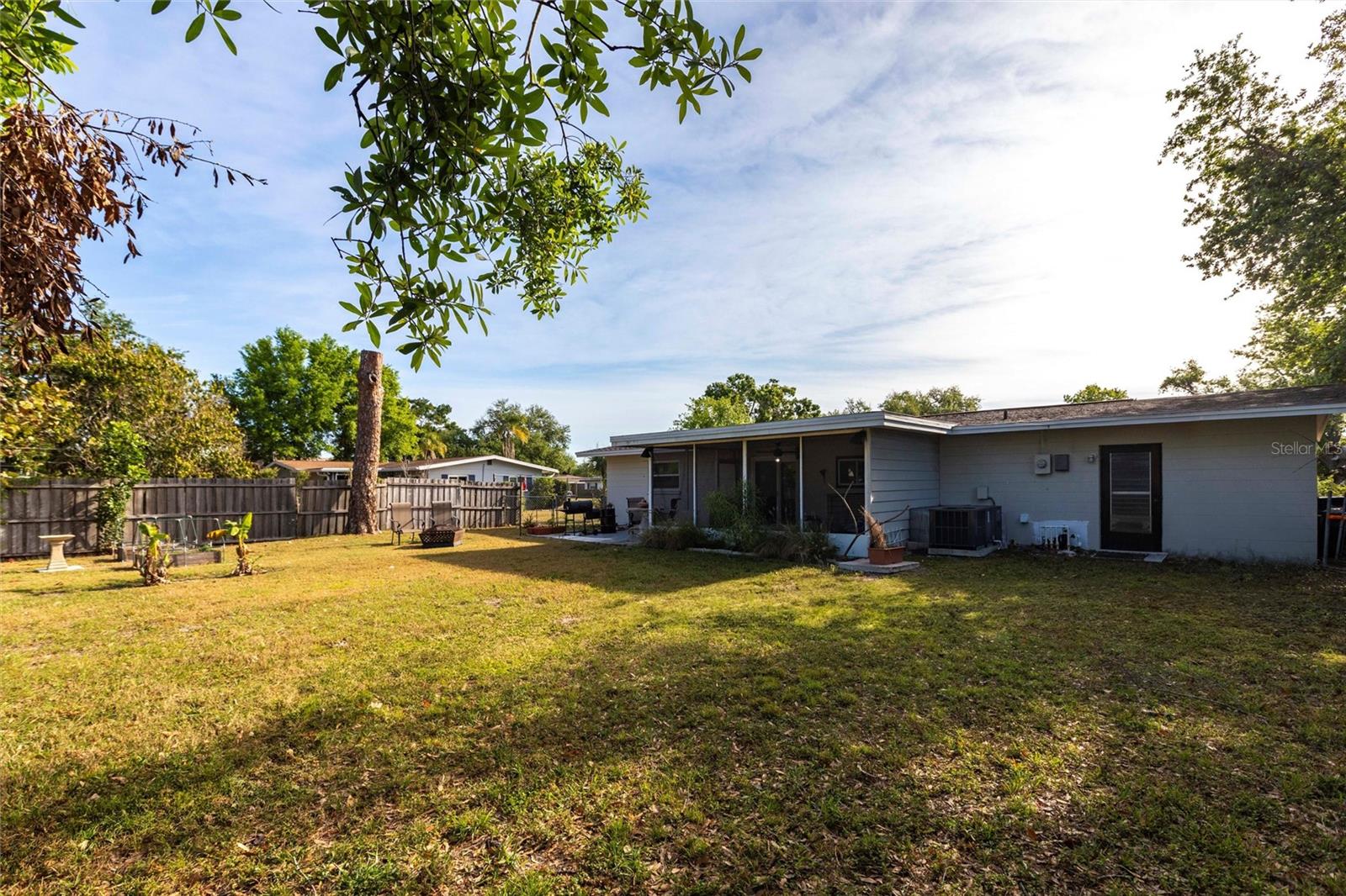 2804 23rd St W Property Photo 17