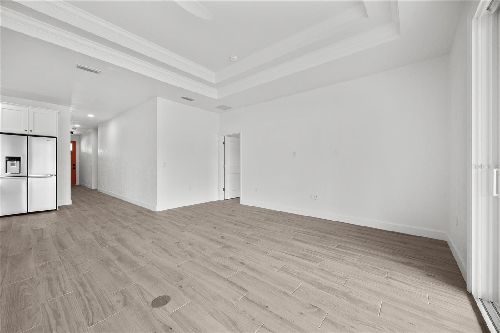 1018 Sw 67th Way Property Photo 9