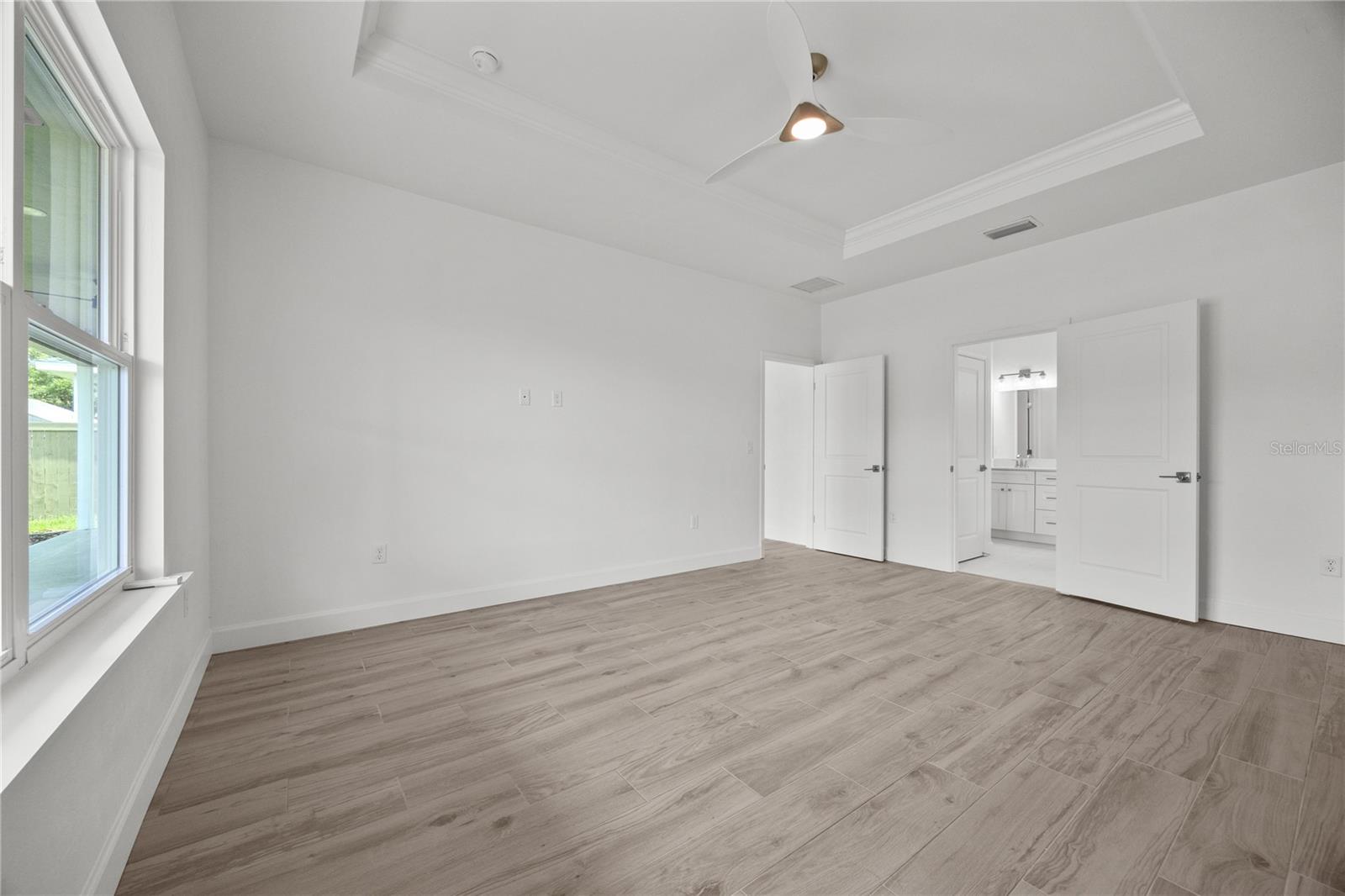 1018 Sw 67th Way Property Photo 14
