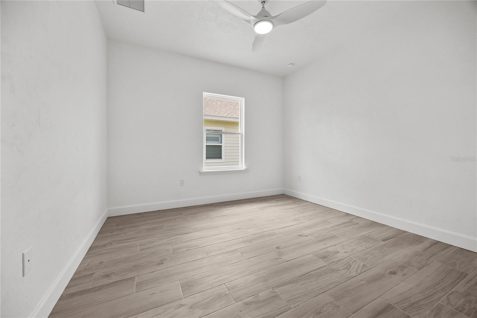 1018 Sw 67th Way Property Photo 22