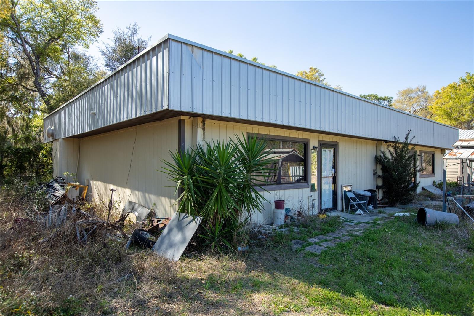 8790 State Road 21 Property Photo 6