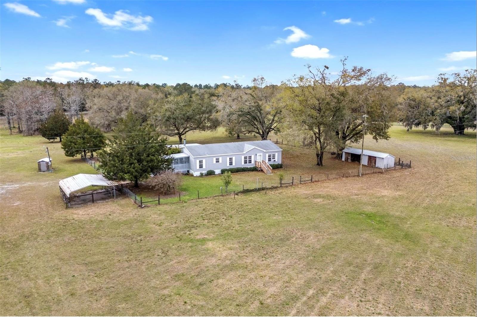 667 Sw Elim Church Rd Property Photo 1