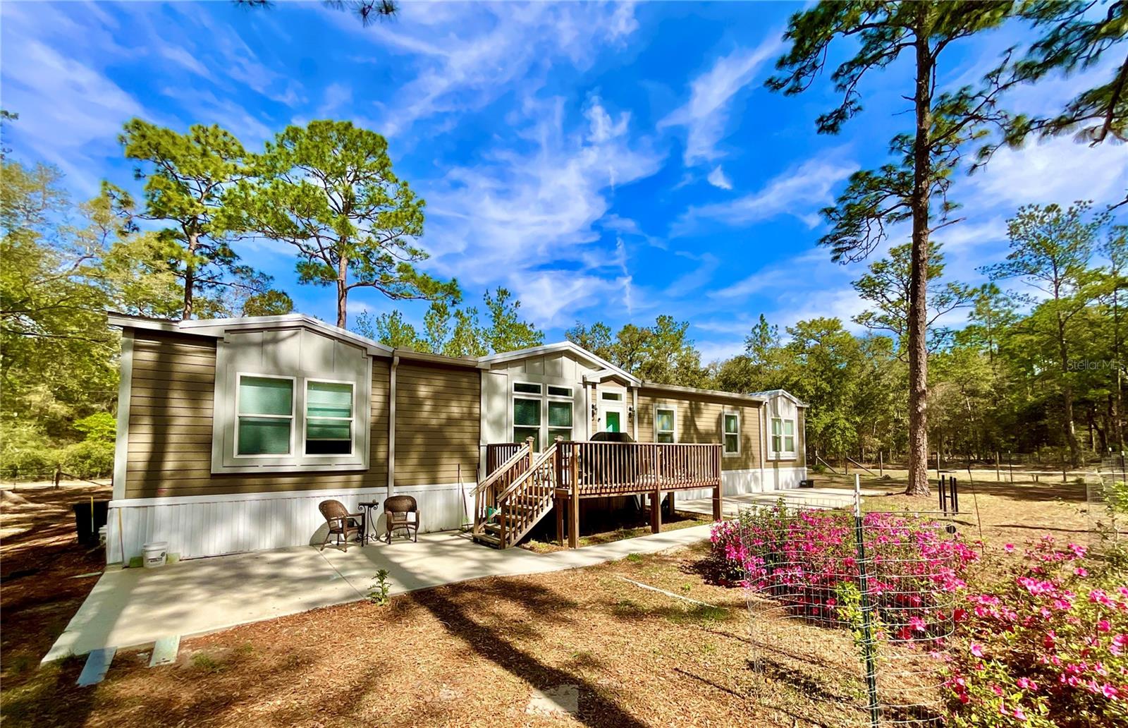 GC529174 Property Photo