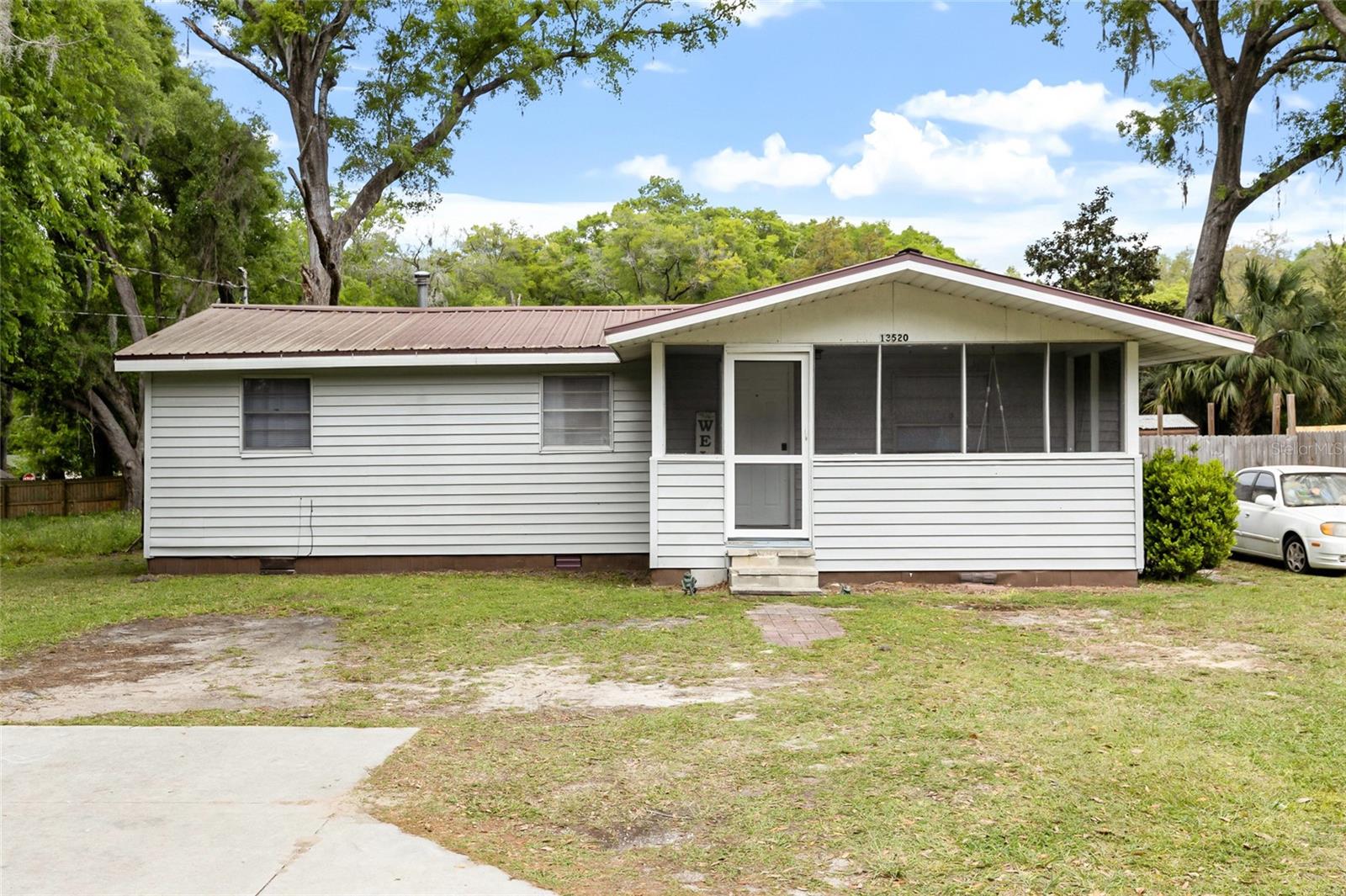 13520 Nw 145 Ave Property Photo