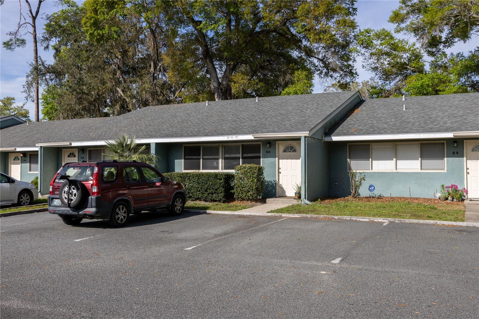 501 Sw 75th St #e3 Property Photo 1