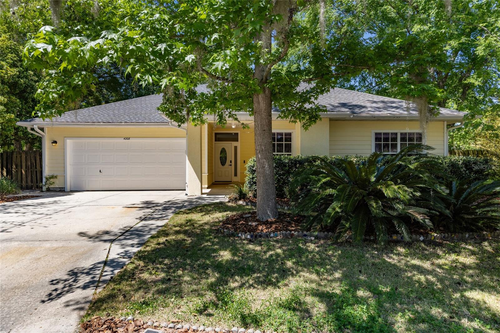 4208 Nw 37th Ter Property Photo 1