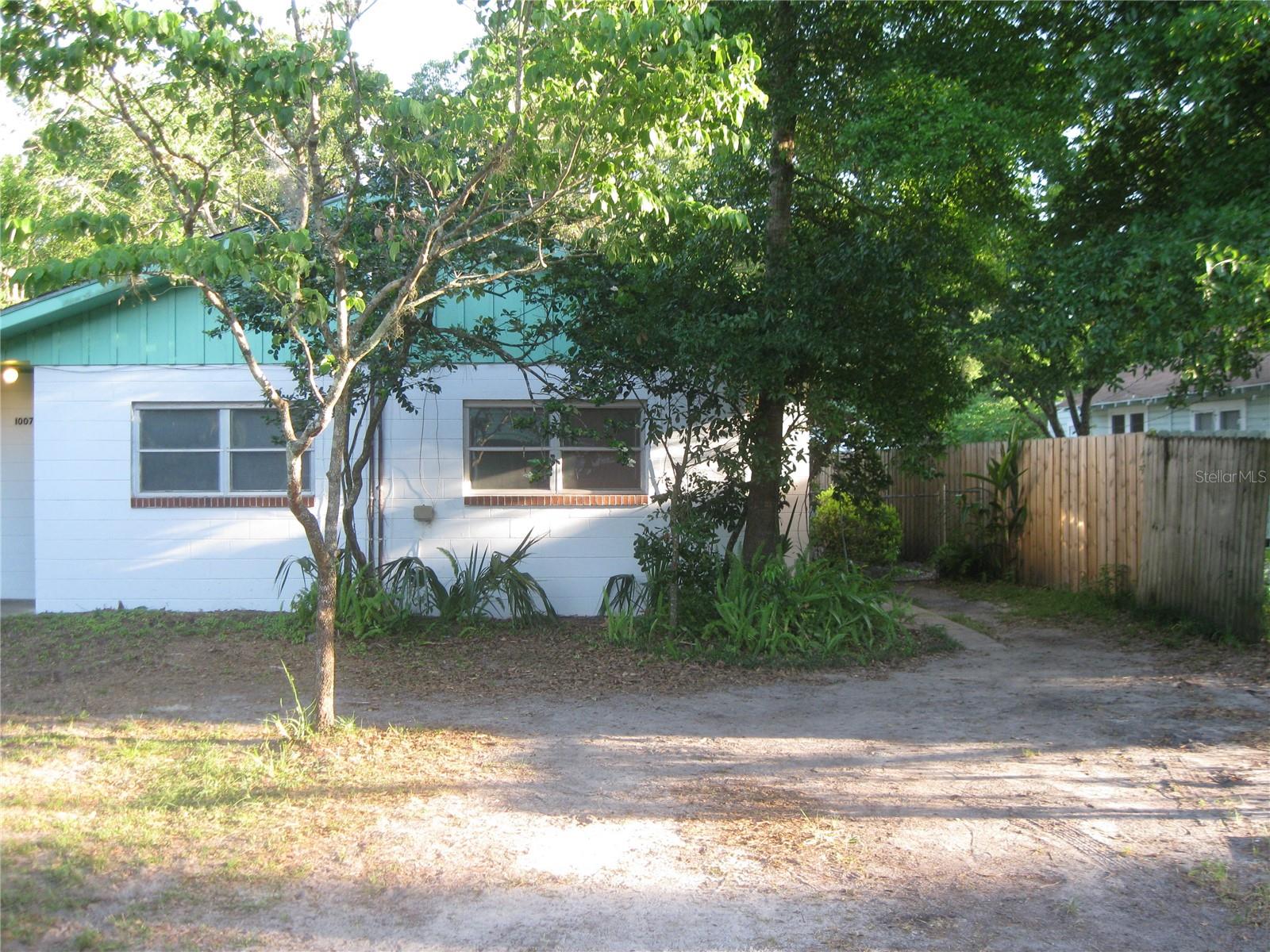 1009 Nw 31 Ave Property Photo