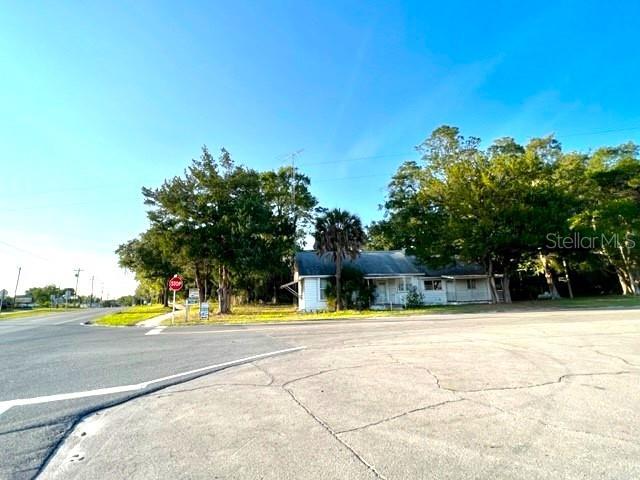 1010 S Main St Property Photo 2