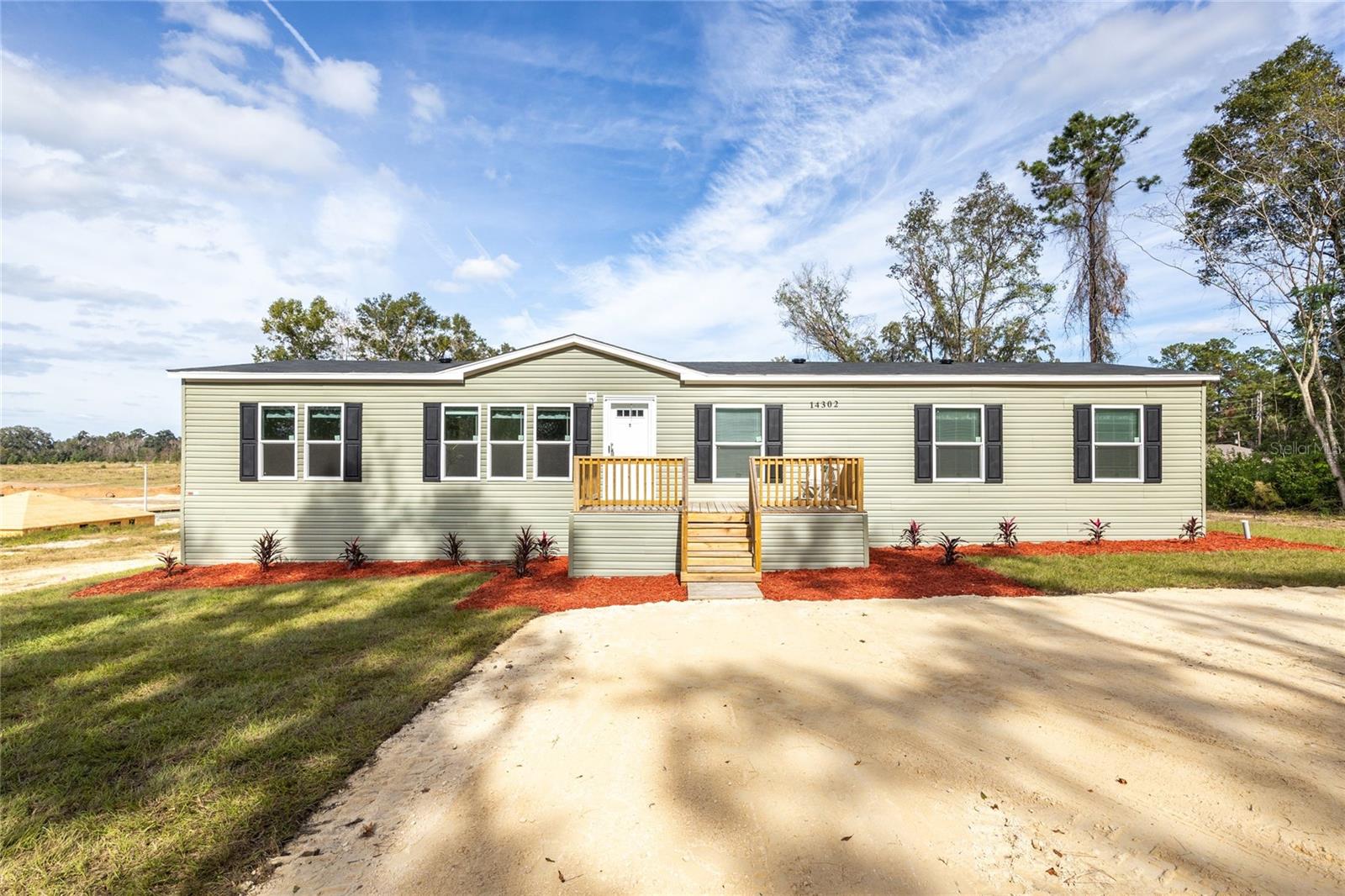 14302 Nw 165 Pl Property Photo