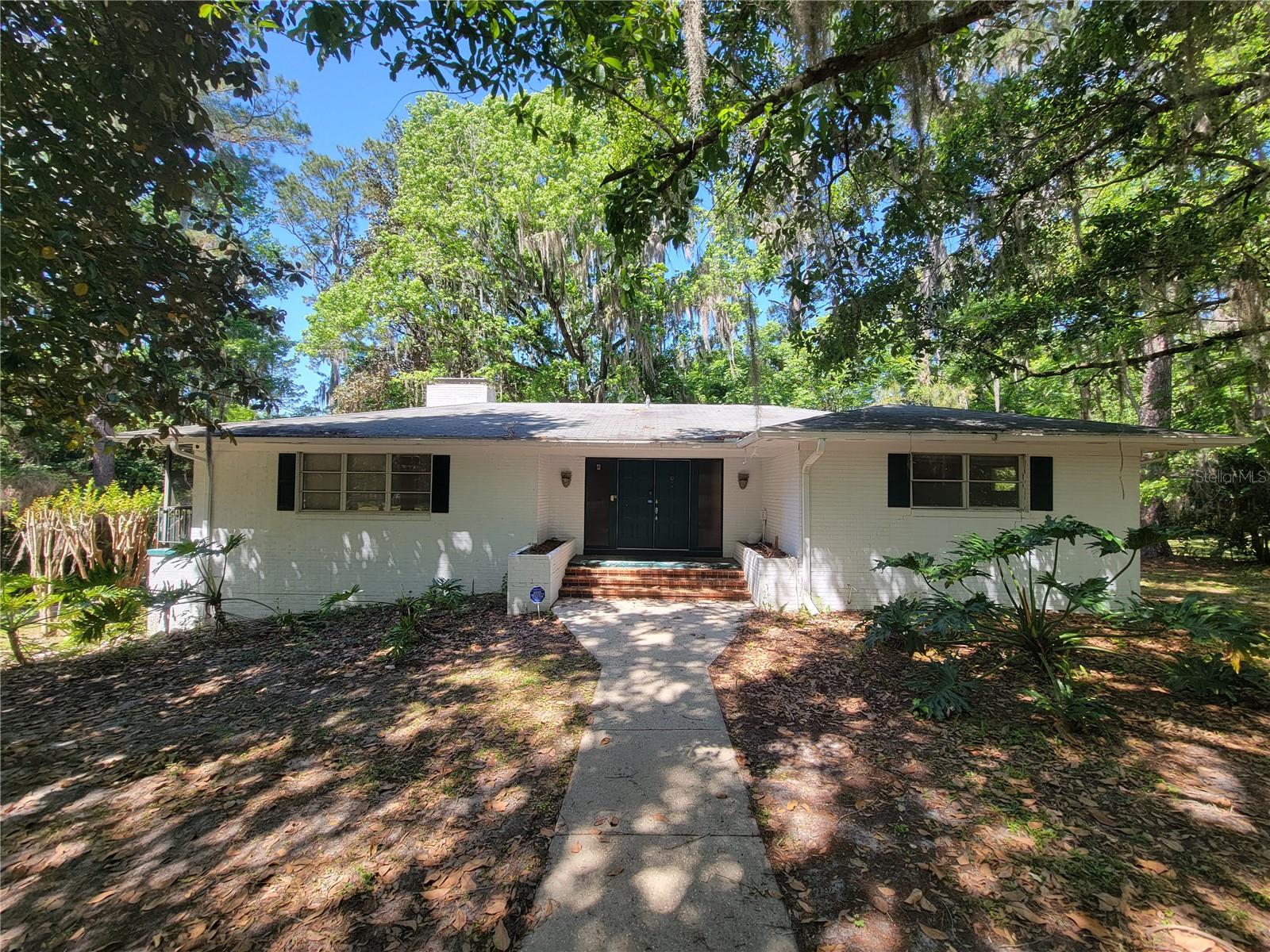 3200 Sw 4th Ct Property Photo