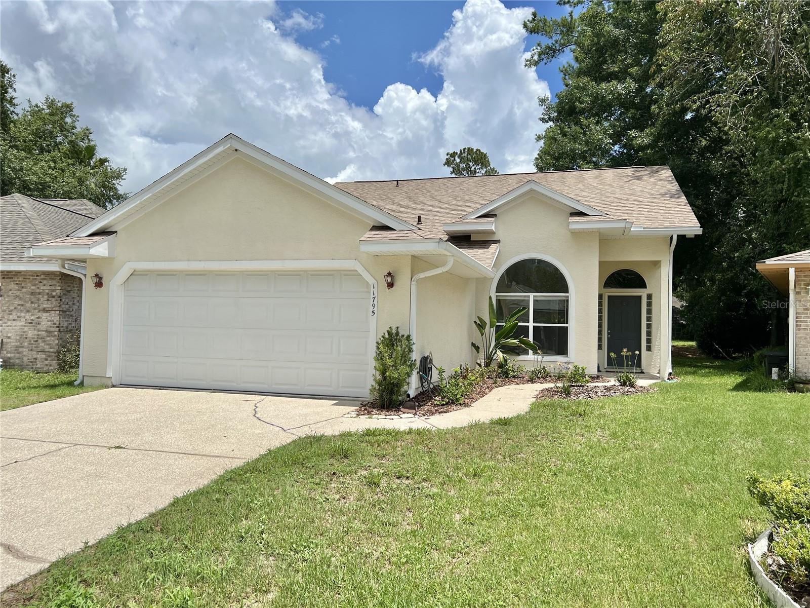 11795 Creek Dr Property Photo