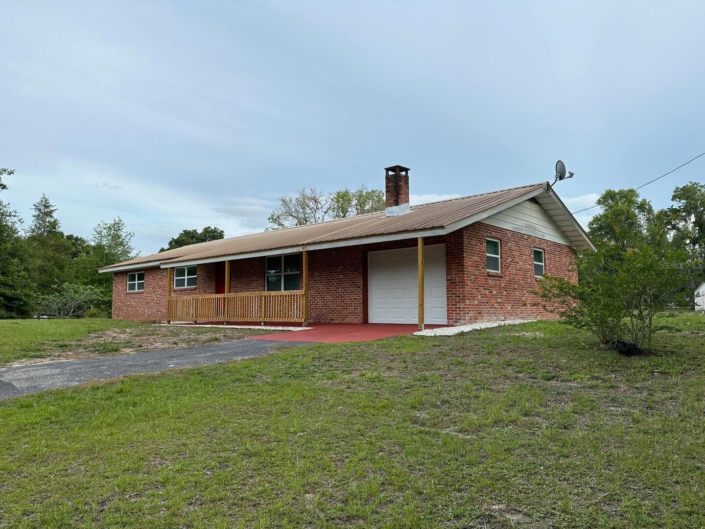 5229 Ne 56th St Property Photo