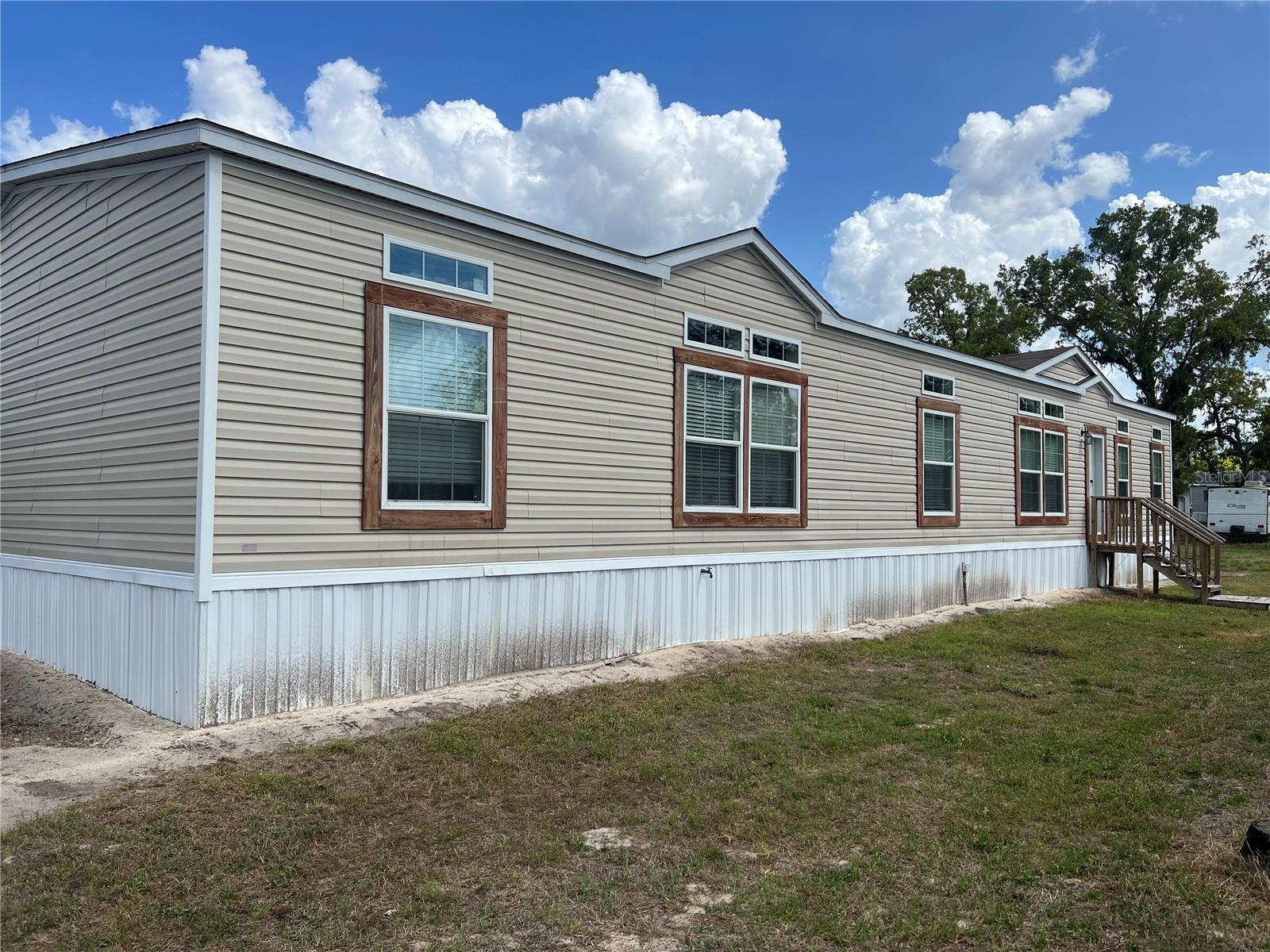 9740 Rex St Property Photo
