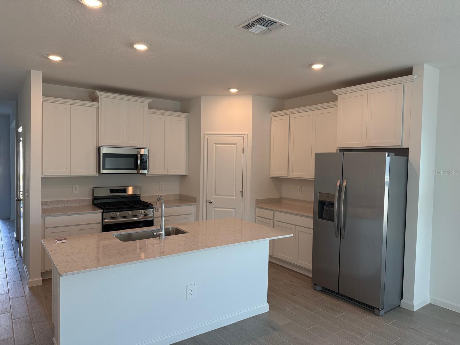 12365 Nw 137 Way Property Photo 2