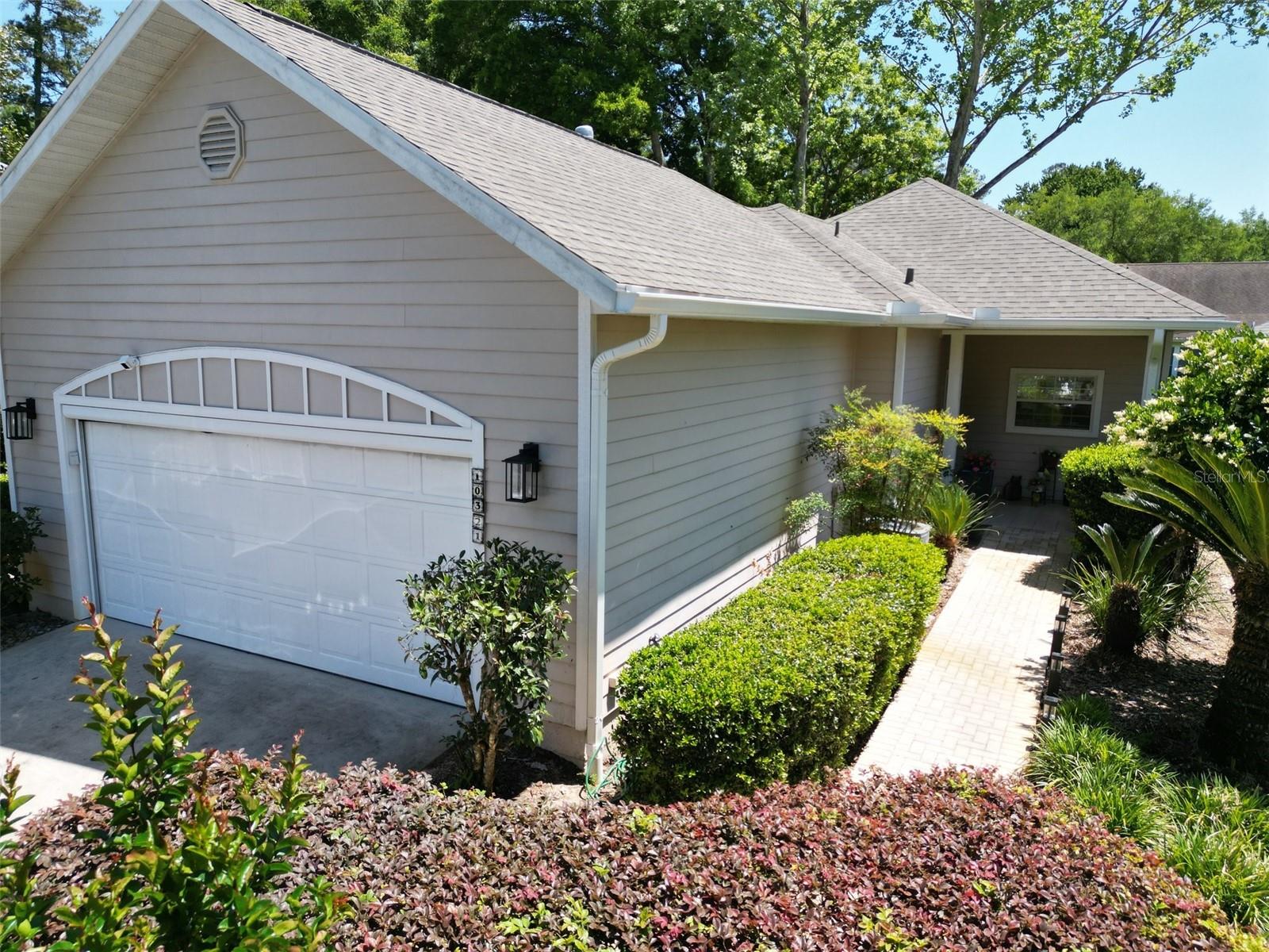 10321 Nw 34th Ln Property Photo 1