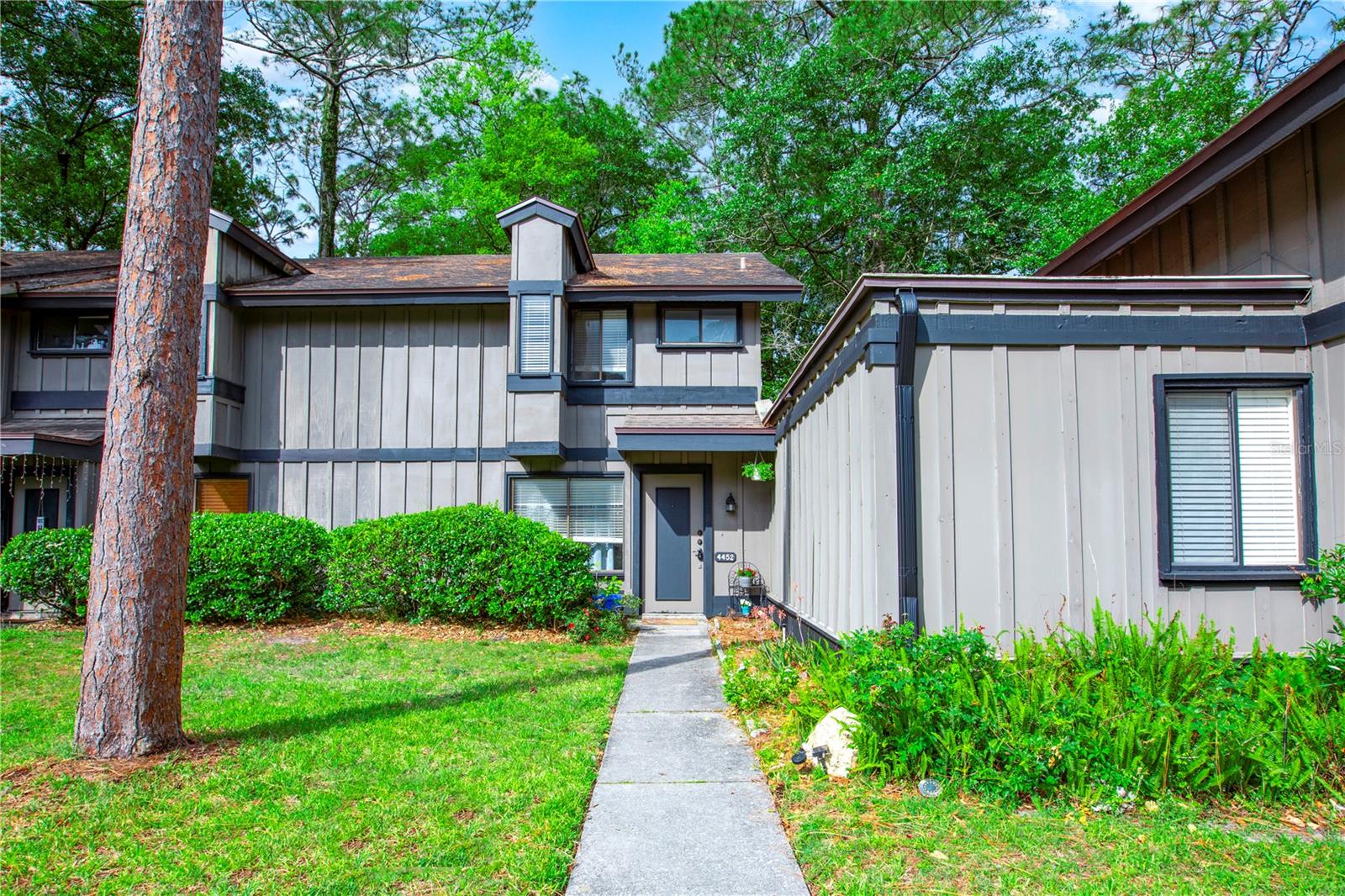 4452 Vienna Woods Way Property Photo
