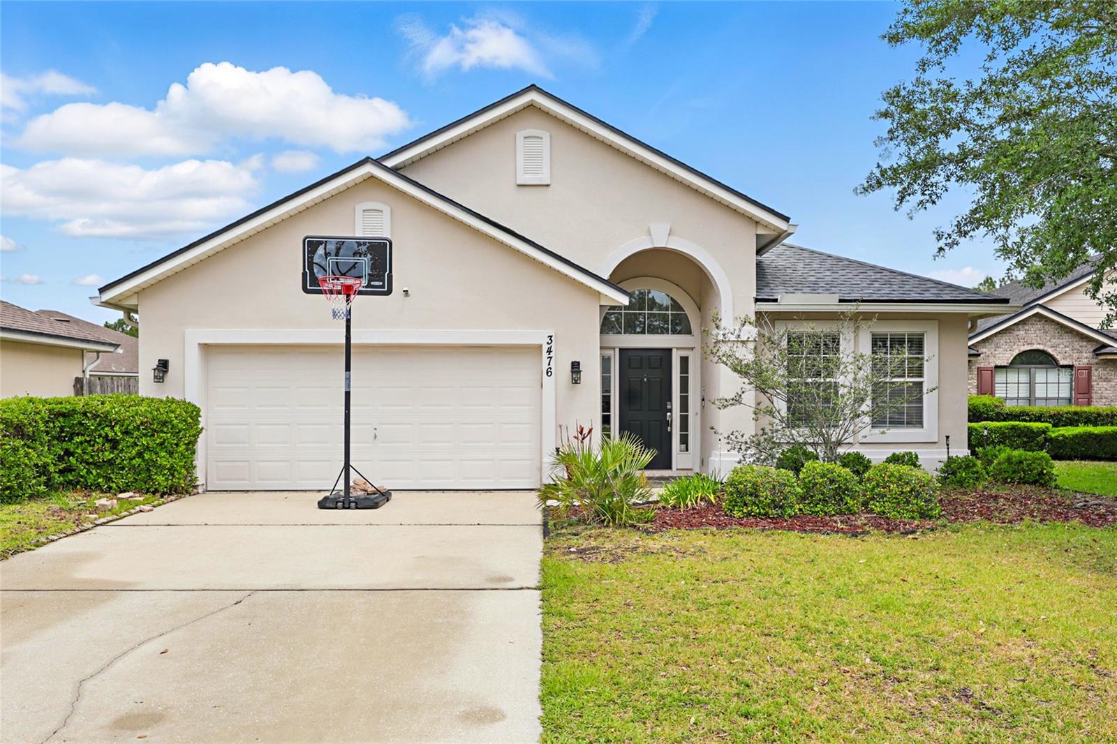3476 Waterford Oaks Dr Property Photo