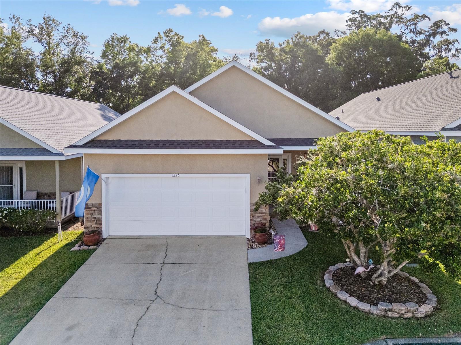 1226 Nw 120th Way Property Photo 1