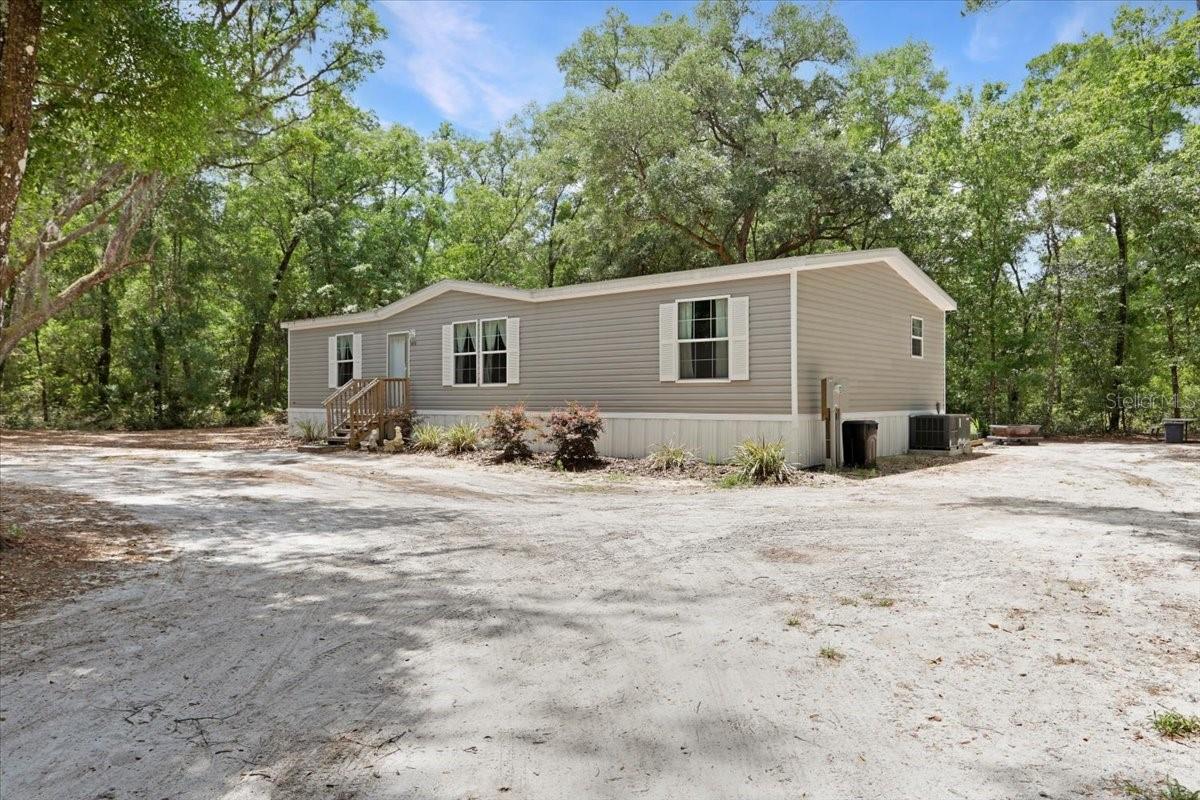 6970 Ne 74 St Property Photo 1