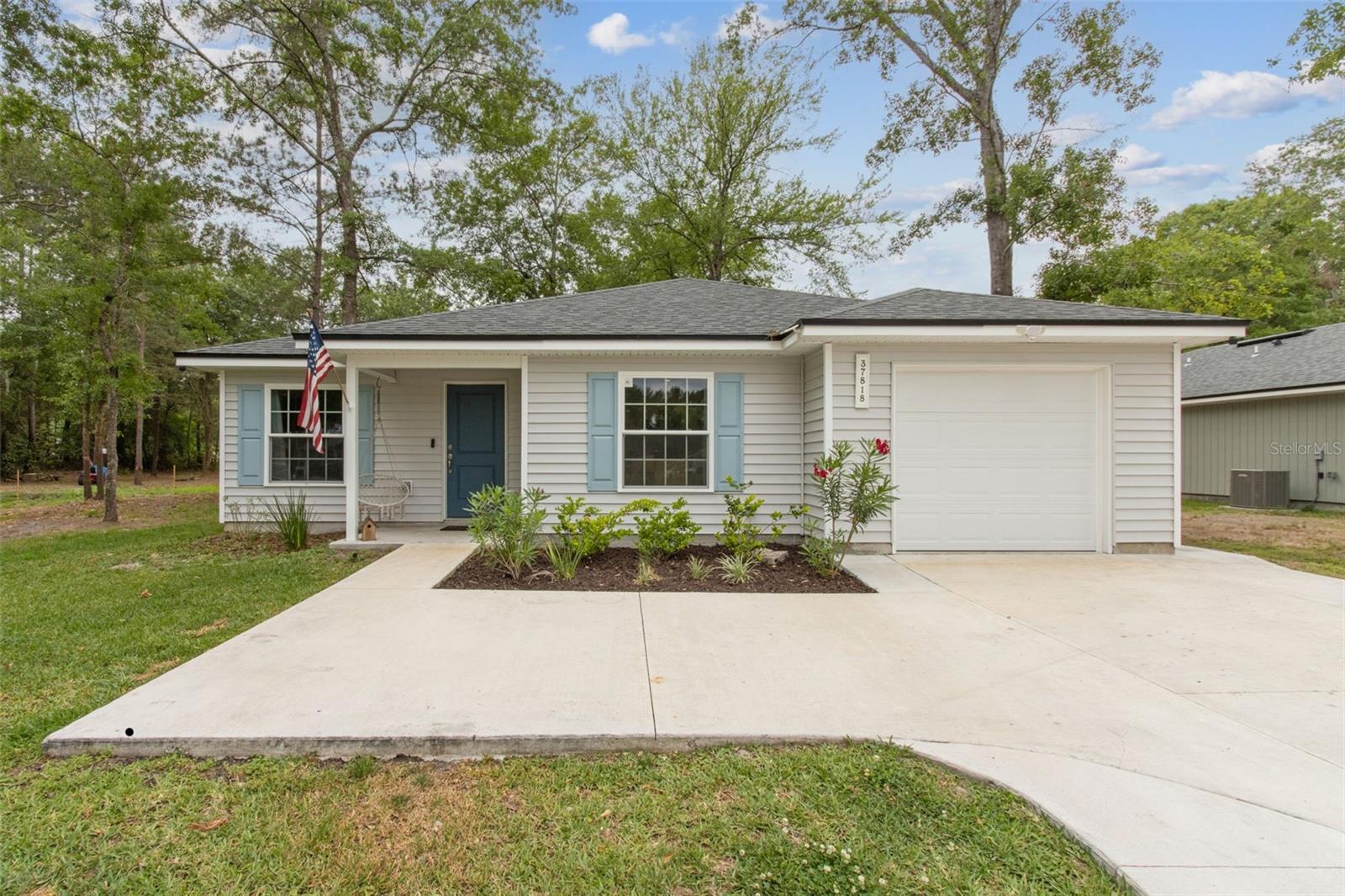 37818 Oxford St Property Photo 1