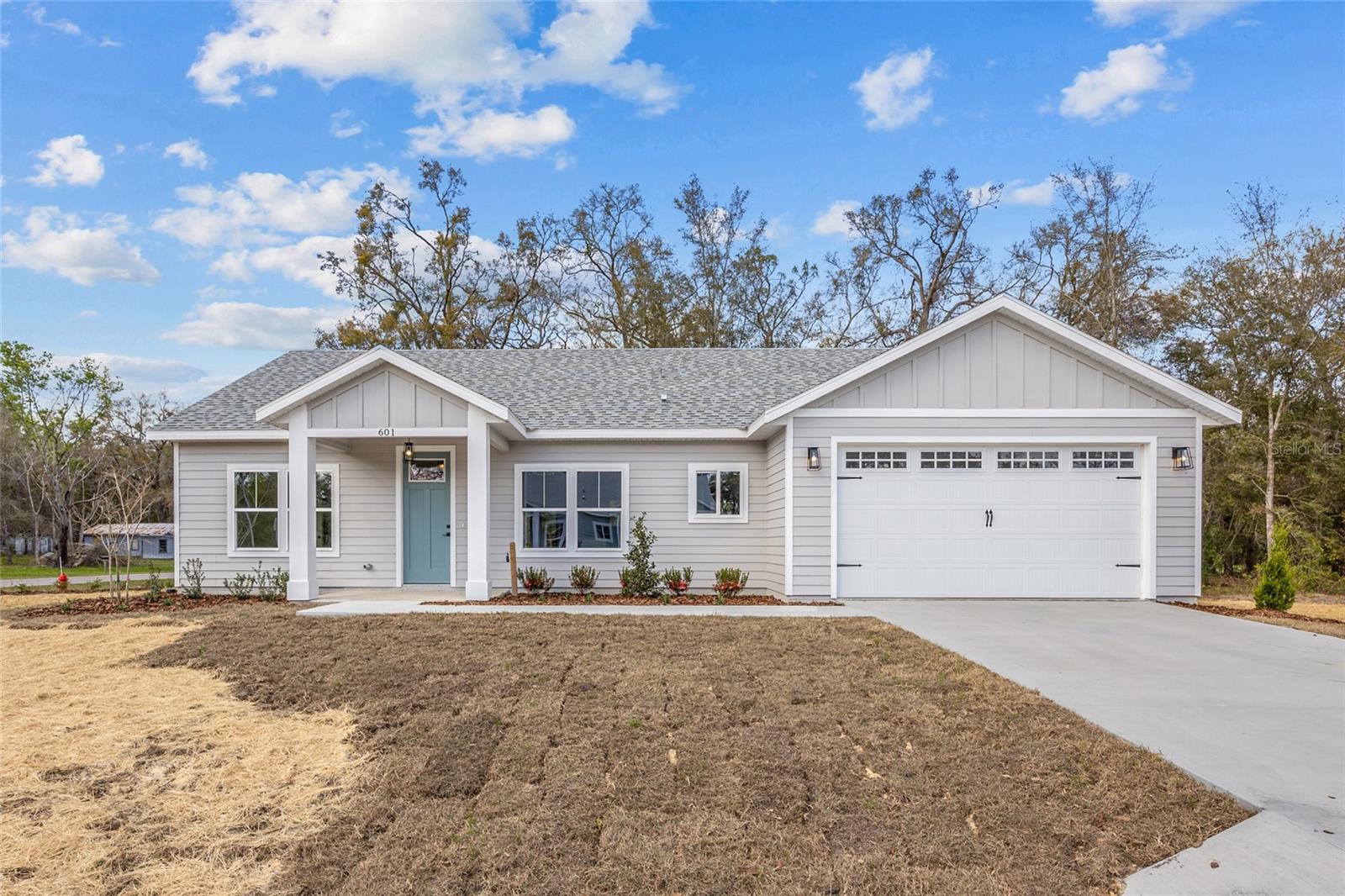 601 Fisher Dr Property Photo