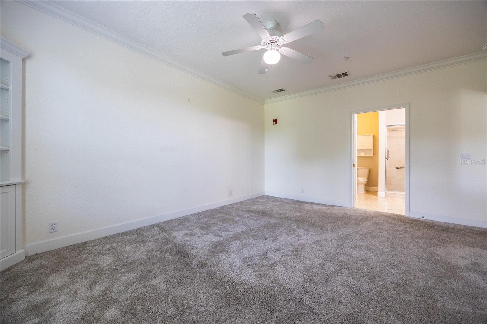 4715 Sw 91st Dr #302 Property Photo 40