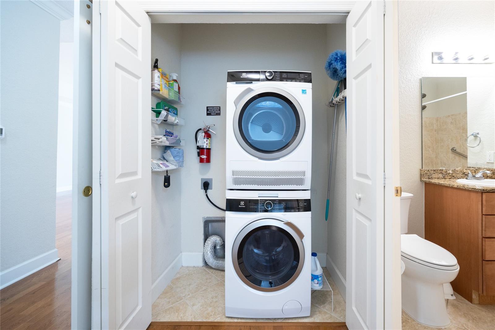 4715 Sw 91st Dr #302 Property Photo 45