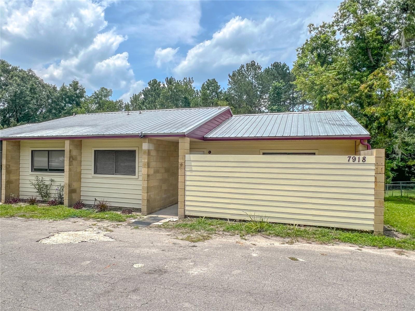 7918 Nw 31st Ave #b Property Photo 1