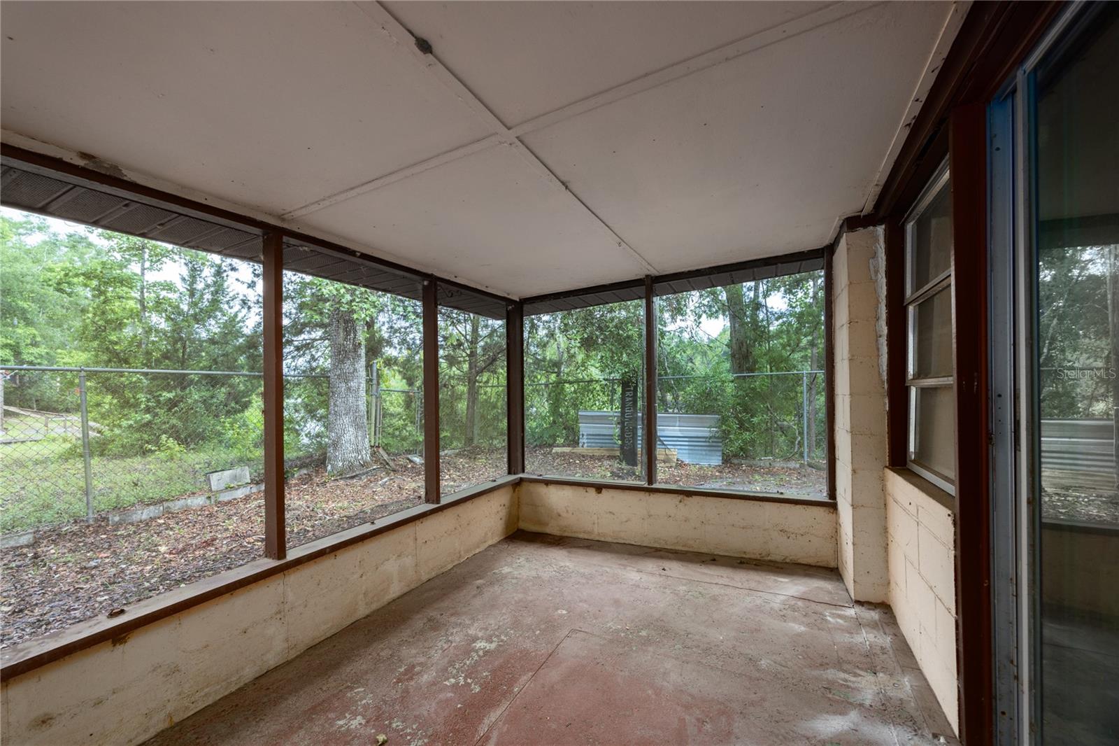 148 Se Riverside West Dr Property Photo 32