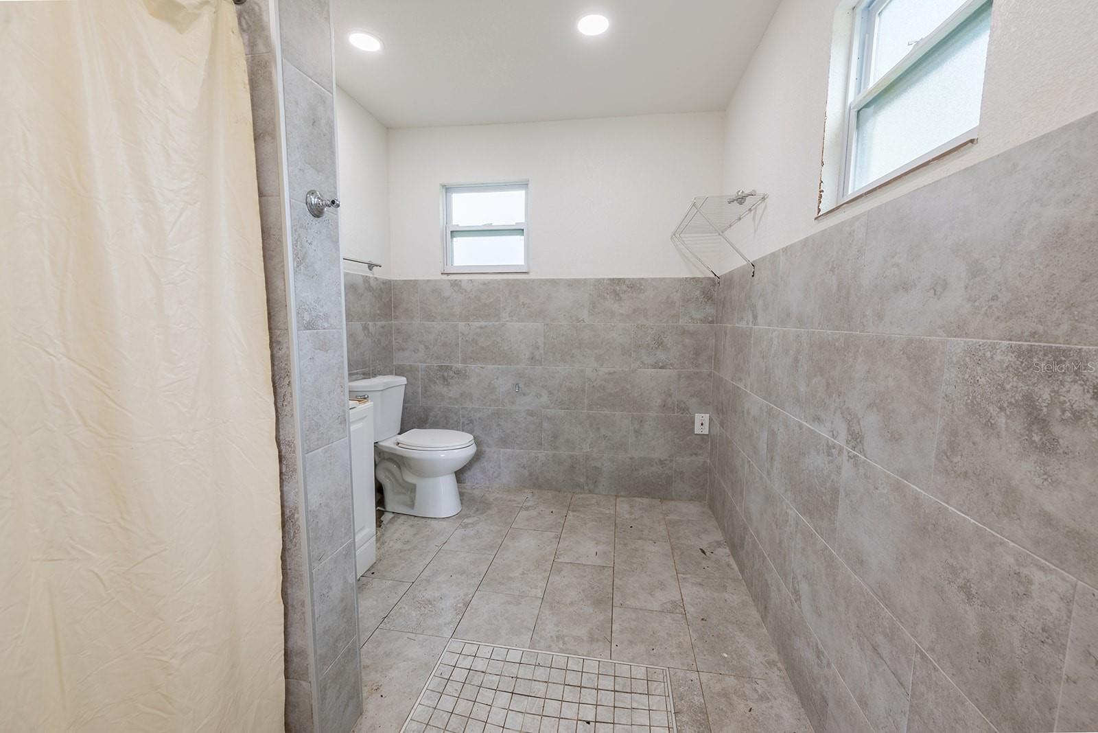 1757 N Temple Ave Property Photo 48