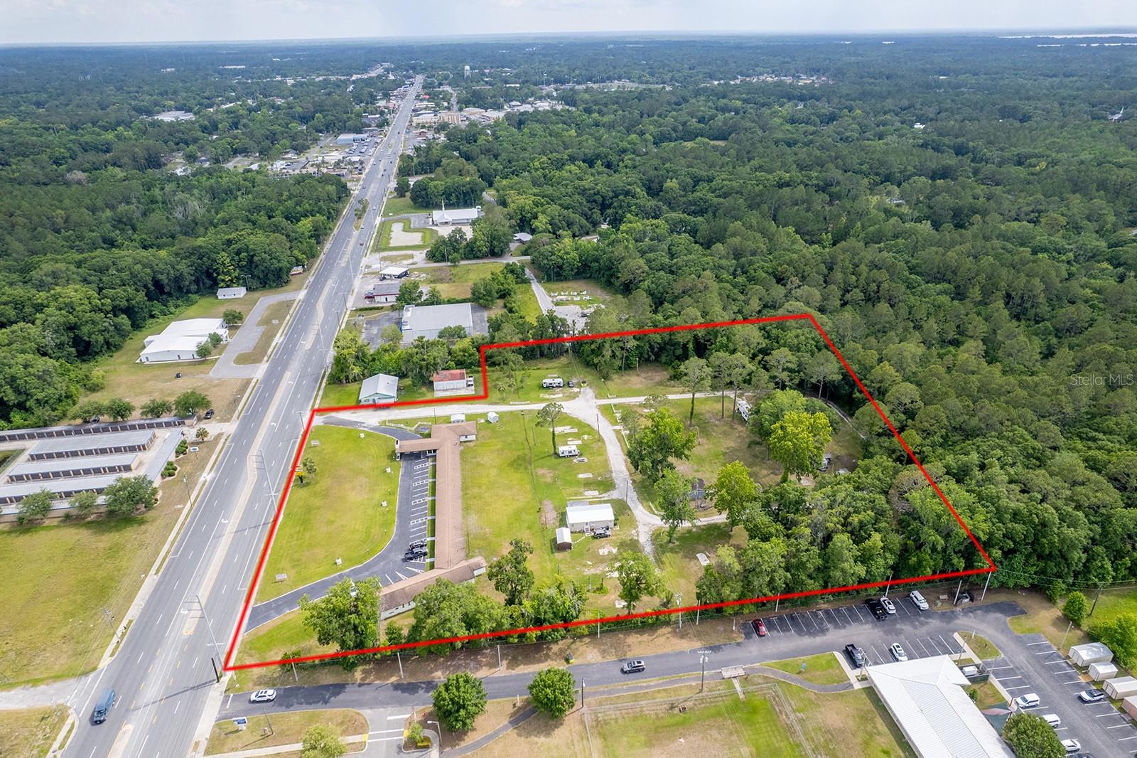 1757 N Temple Ave Property Photo 49
