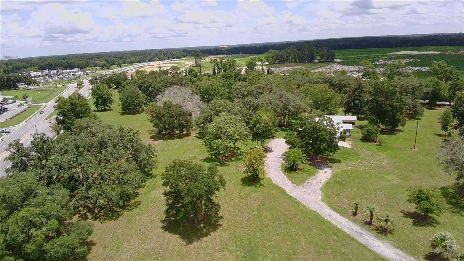 24206 Doc Karelas Dr Property Photo 4