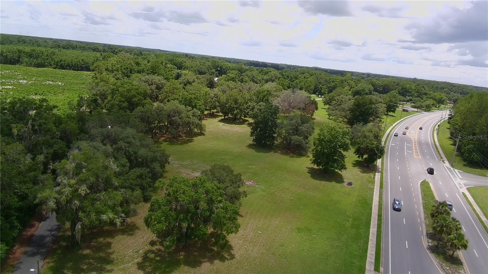 24206 Doc Karelas Dr Property Photo 16