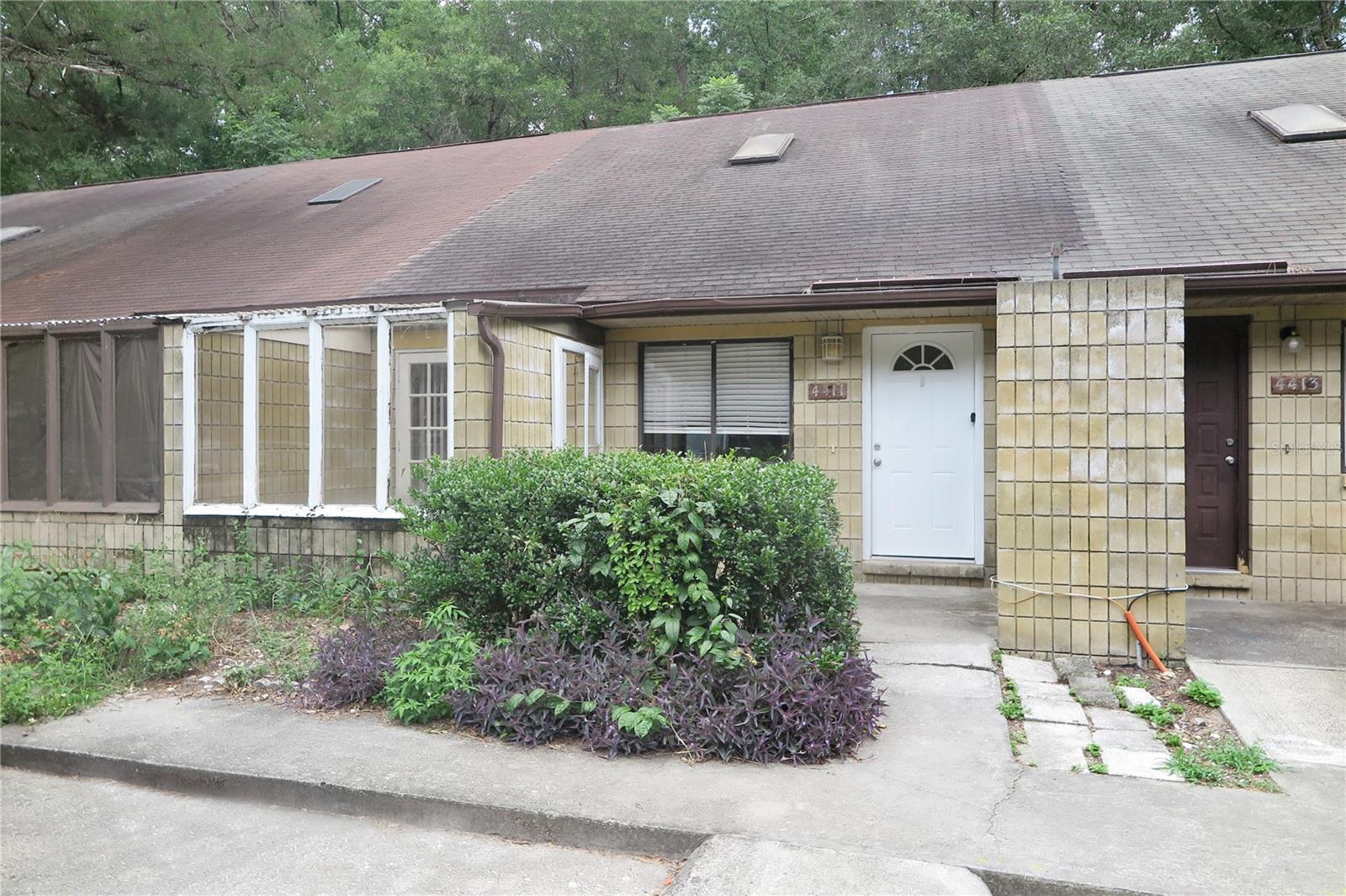 4411 Sw 67th Ter Property Photo 1
