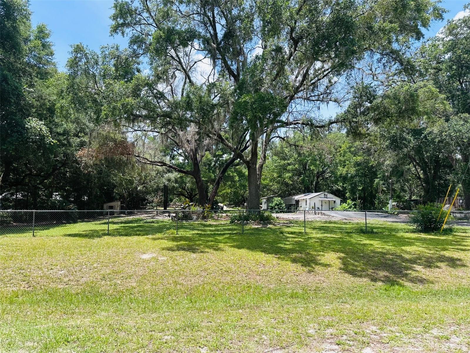 10250 Nw 60th St Property Photo 1