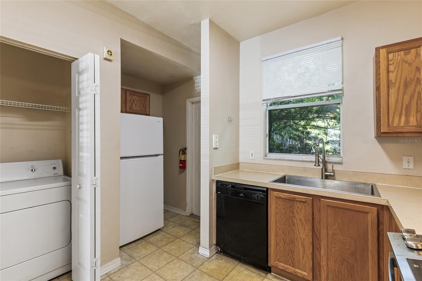 3901 Sw 20th Ave #806 Property Photo 10