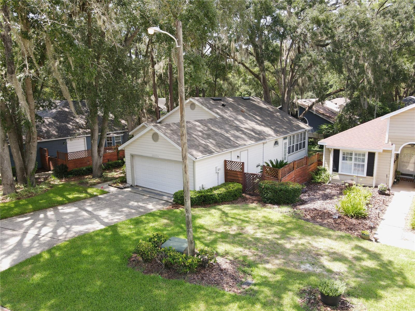 12314 Nw 8th Pl Property Photo 4