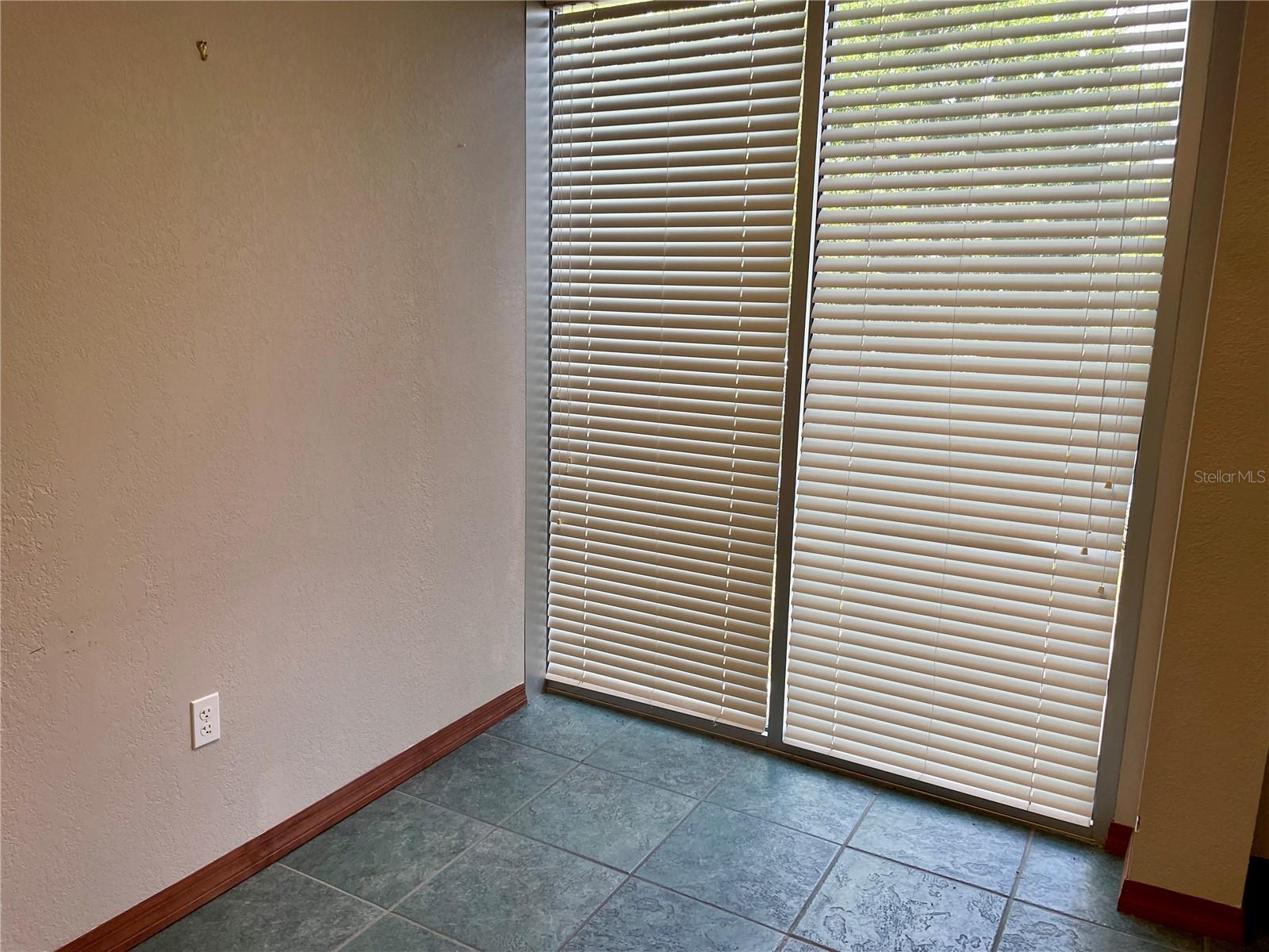 4741 Nw 8th Ave #suite C Property Photo 7
