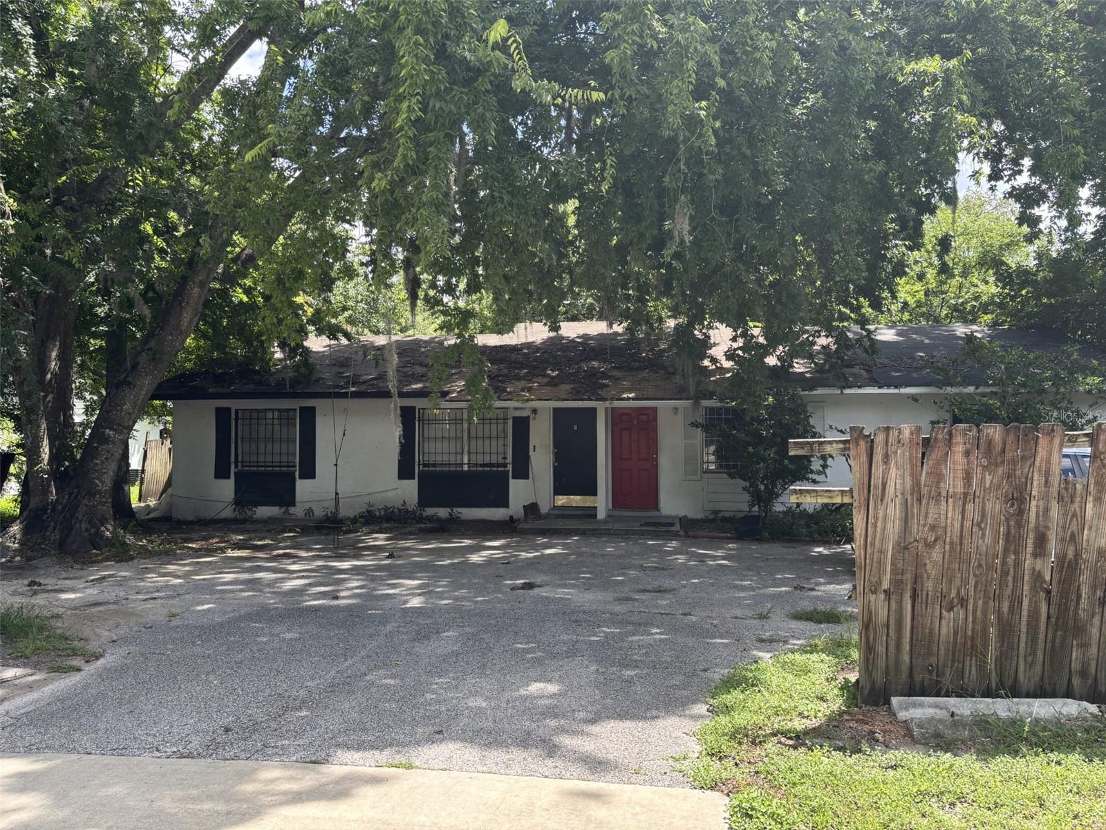 1001 Sw 61st St Property Photo 1