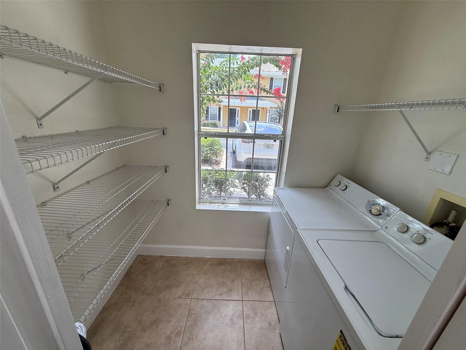 2945 Sw 35th Pl #132 Property Photo 10