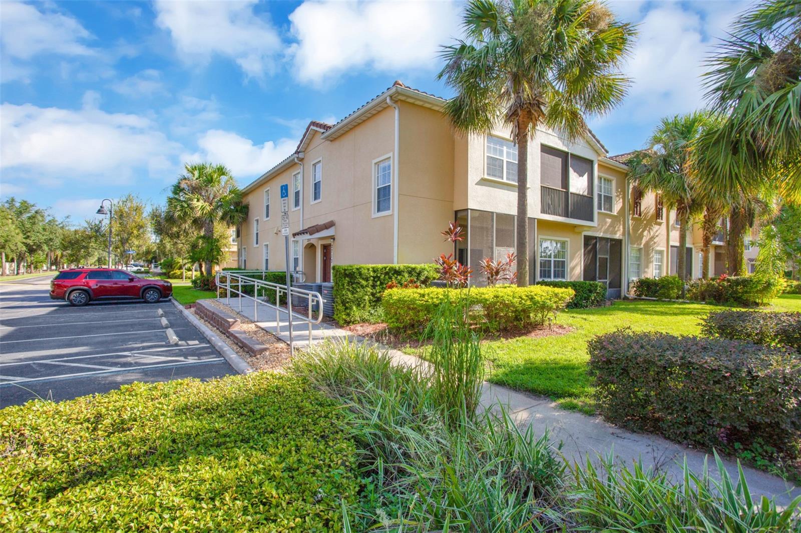 2711 Oakwater Dr #116 Property Photo 1