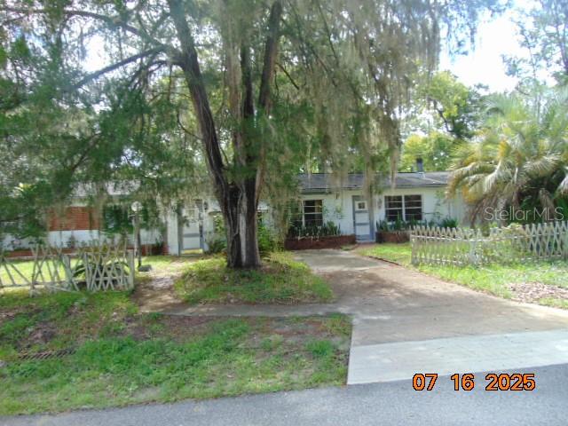 647 Ne 23 St Property Photo 1
