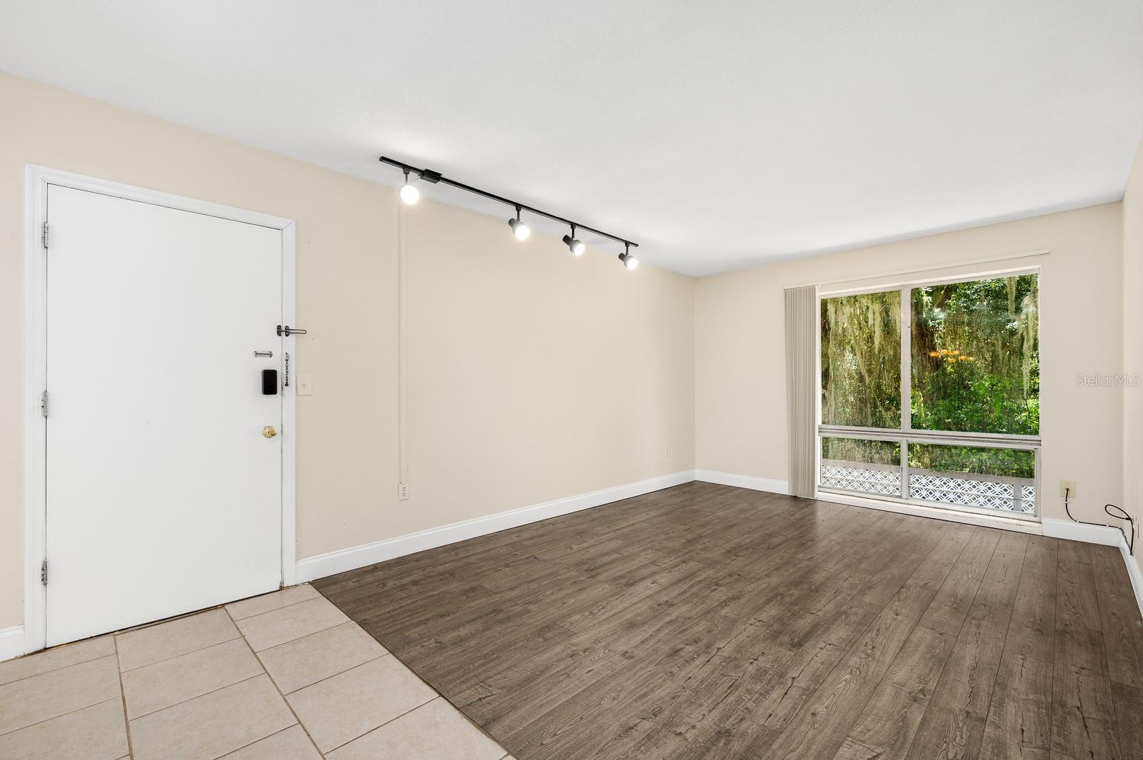1700 Sw 16th Ct #l26 Property Photo 5