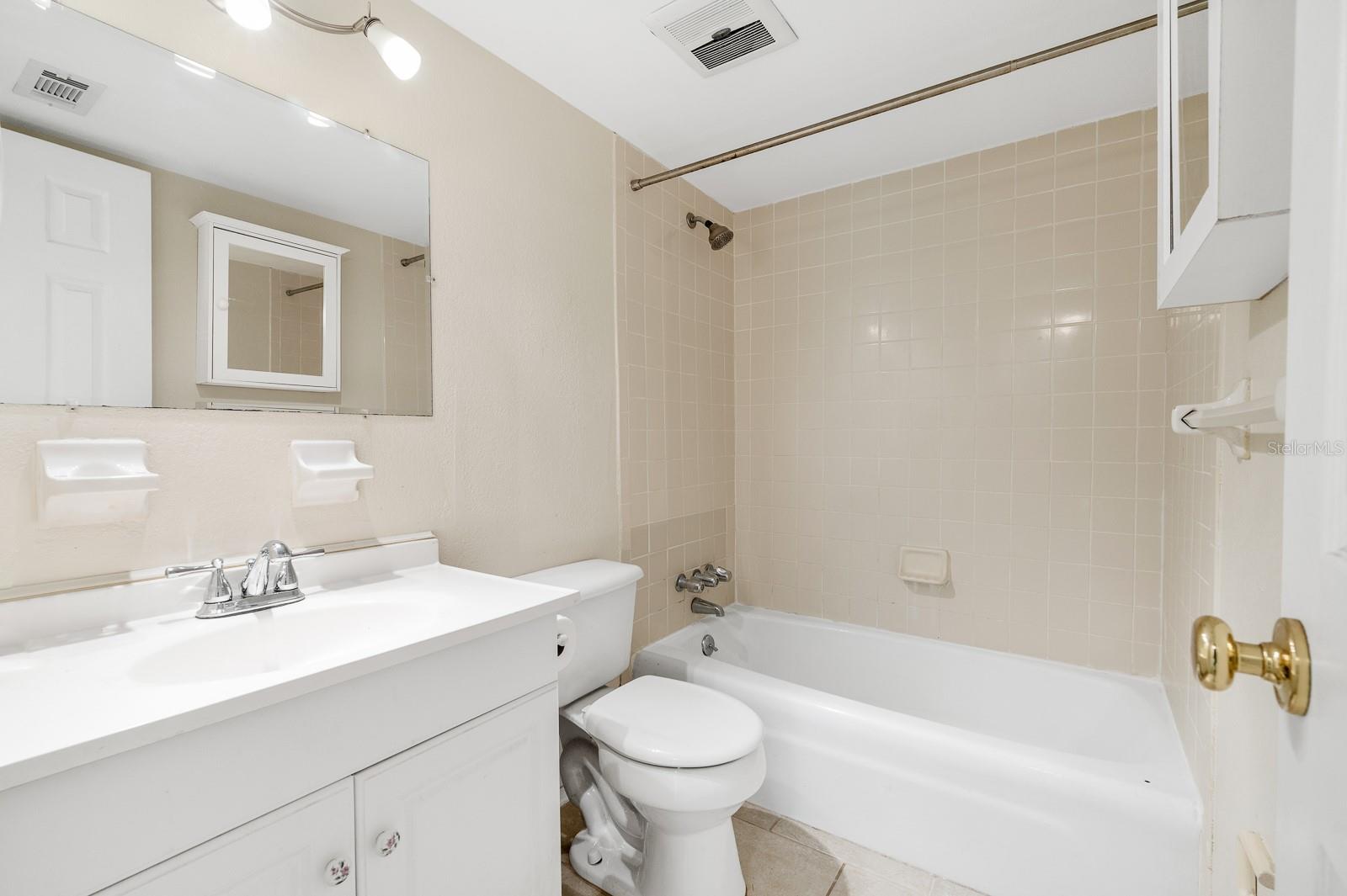 1700 Sw 16th Ct #l26 Property Photo 14