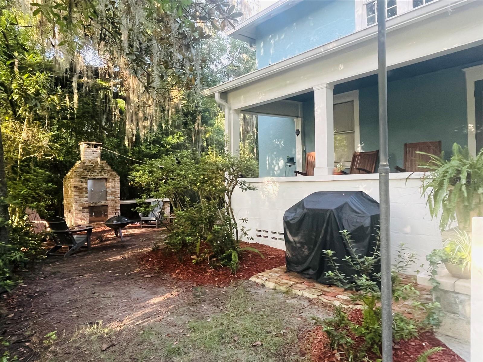 GC533075 Property Photo 2