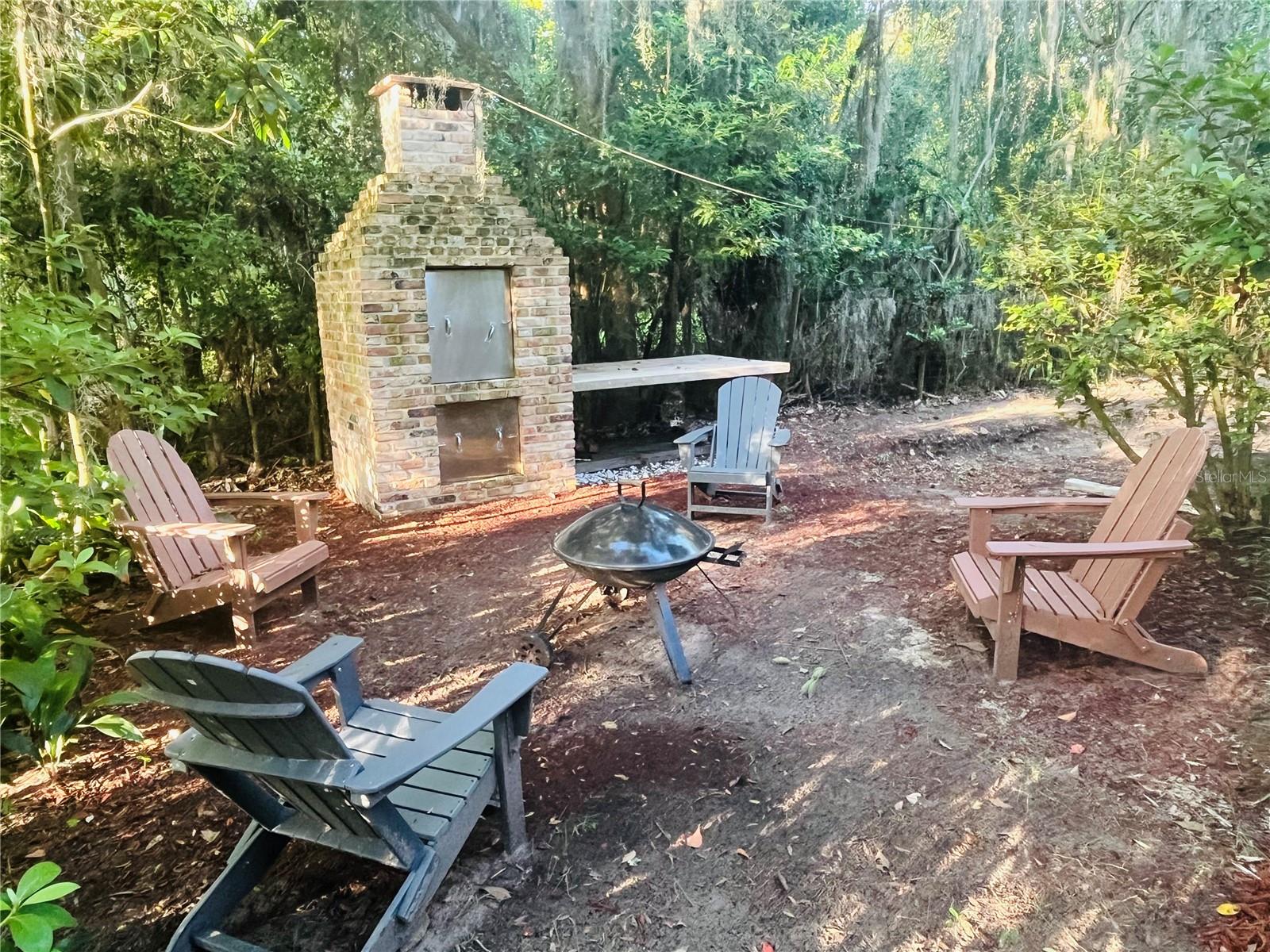 GC533075 Property Photo 3