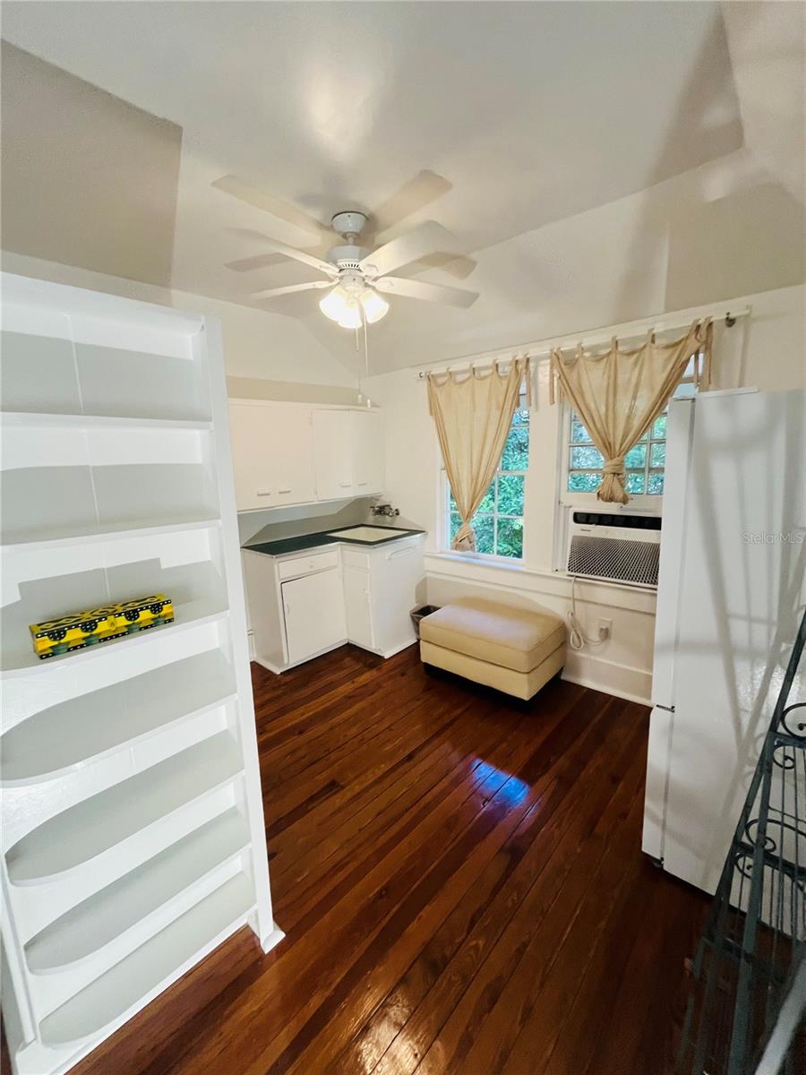 GC533075 Property Photo 8