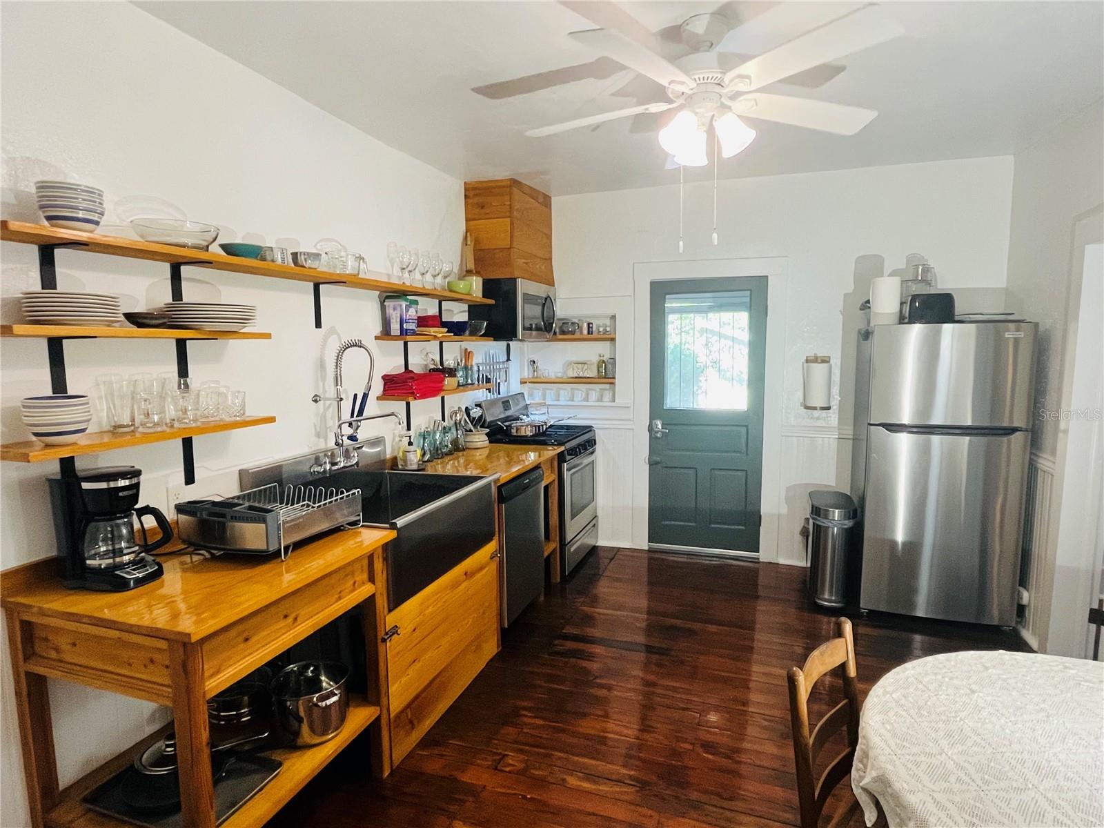 GC533075 Property Photo 16