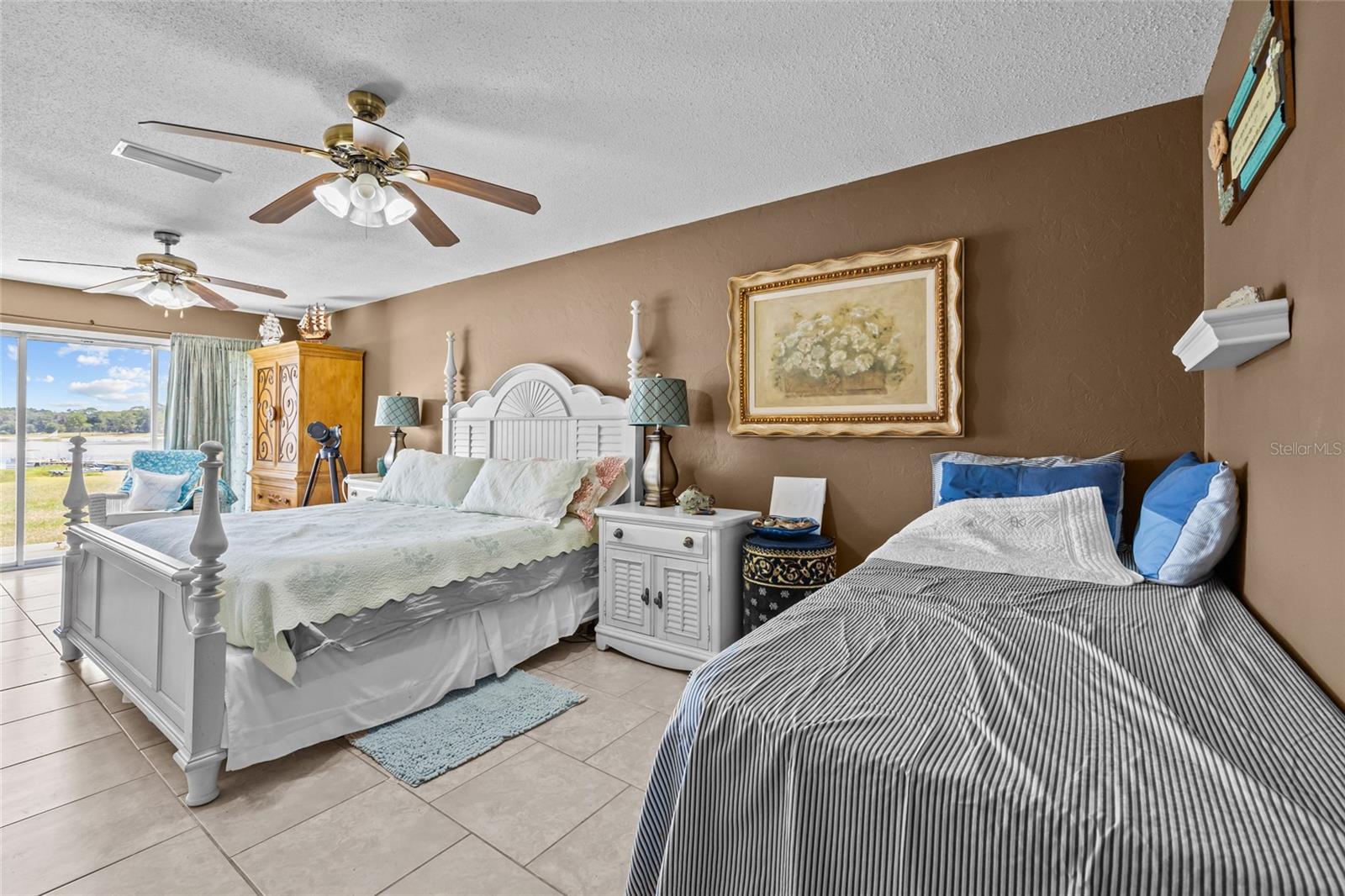6417 Baker Rd Property Photo 15