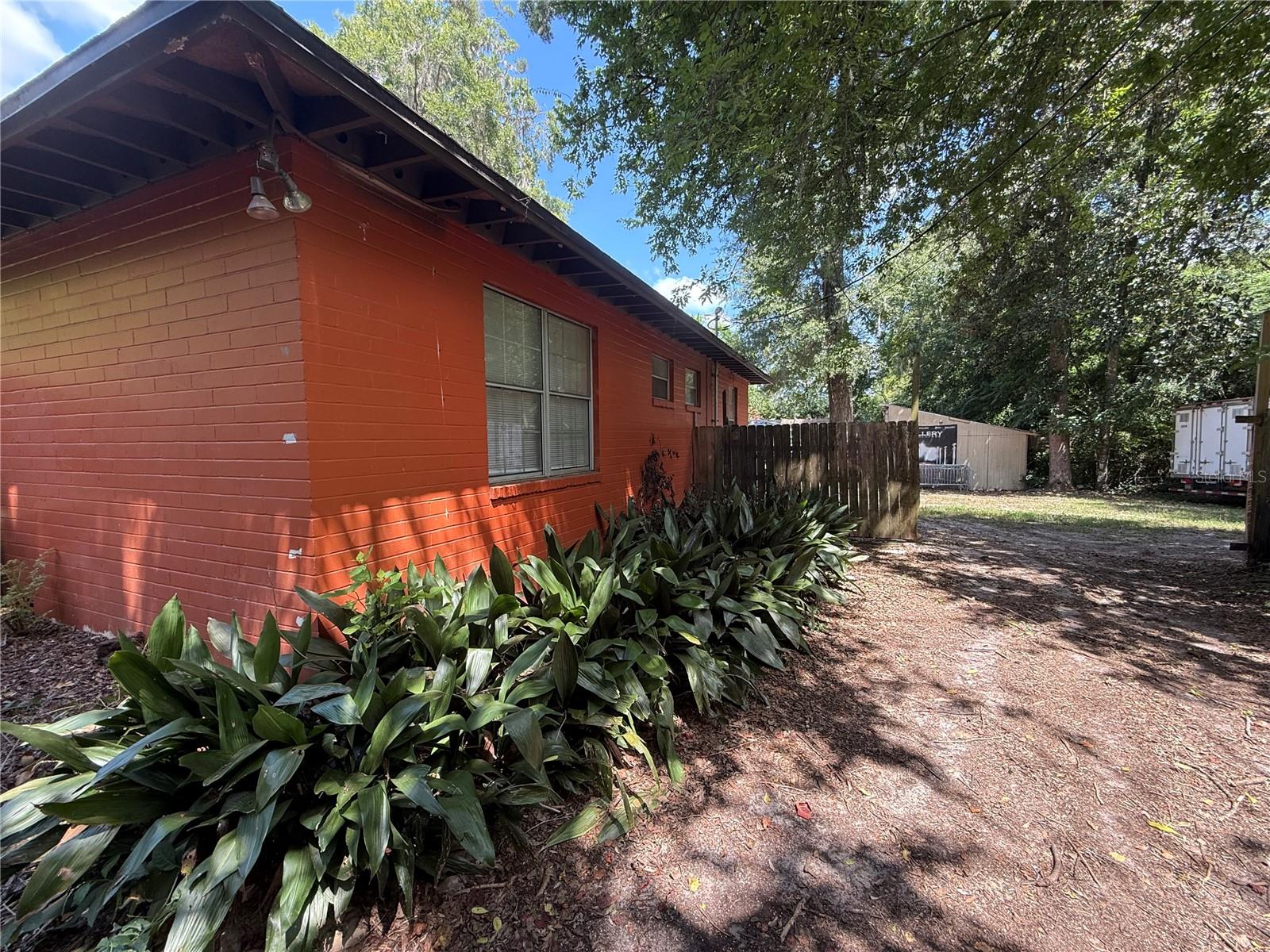 1830 Sw Williston Rd Property Photo 9